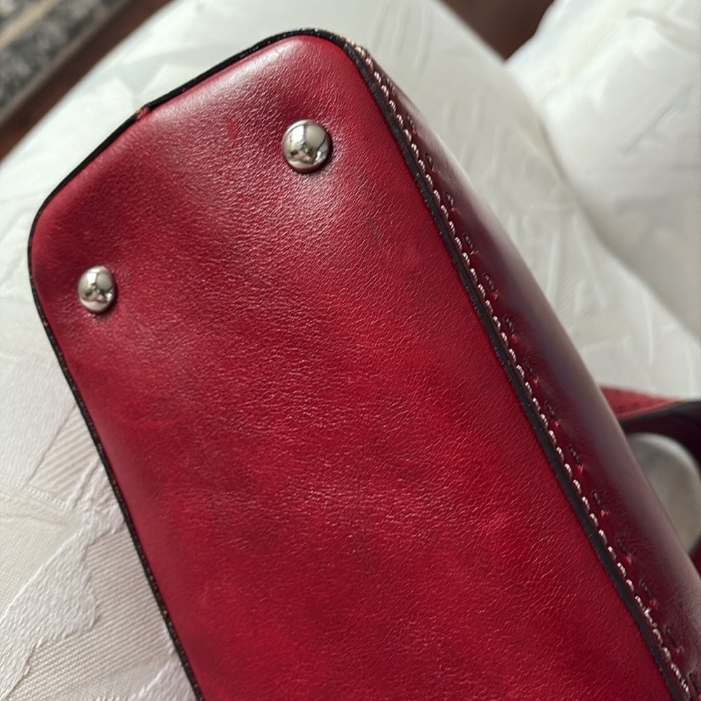 Vintage Fossil deep Red Leather satchel Handbag purse zippered / inside pockets - Picture 6 of 16